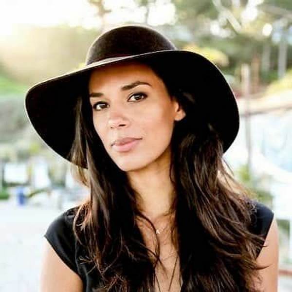 Amanda Sudano Biography, Age, Height, Husband, Net Worth, Family