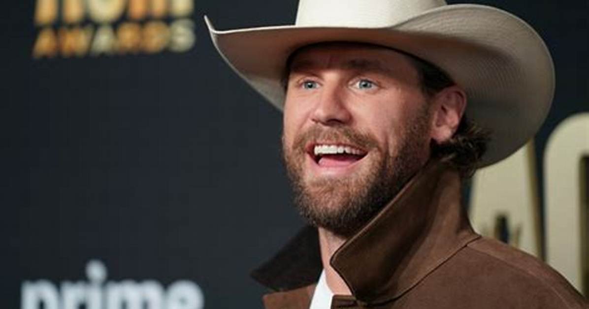 Chase Rice in Chicago: Songs Played, Soldier Field Details, and Faqs Answered