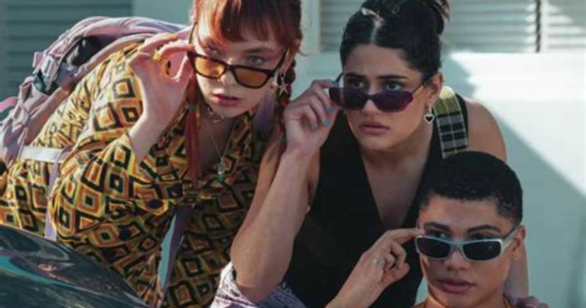 Does 'Quiere Llorar' Mean Heartbreak or Mockery? Breaking Down the Slang, Lyrics, and Literal Translation