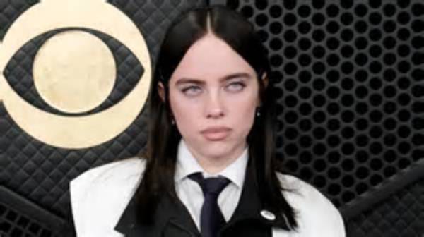 Fact Check: Did Billie Eilish Suffer a Photo Leak or Is It Pure Internet Hype?