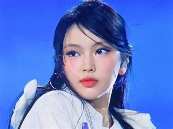Fact Check: Hyein's Real Age in 2023 and the Truth Behind Her Rapid Debut