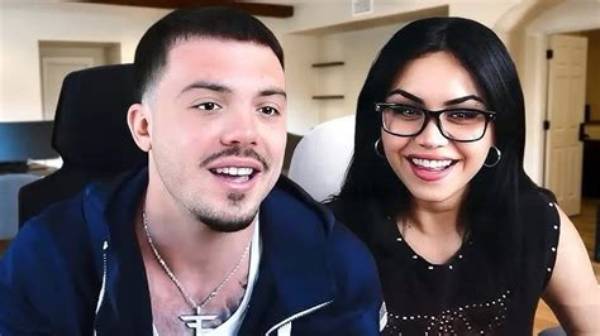 Faze Adapt and Tara Yummy: How Their Viral Dynamic Took over the Internet