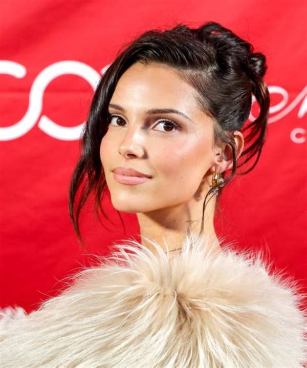 Inde Navarrette: Everything You Need to Know About the 'Obsession' Star