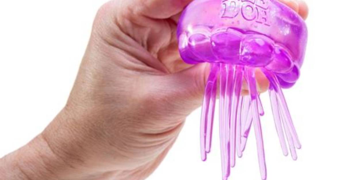 Needoh Jellyfish Hands-on Review: Real Squish Tests, Texture Breakdown, and Durability