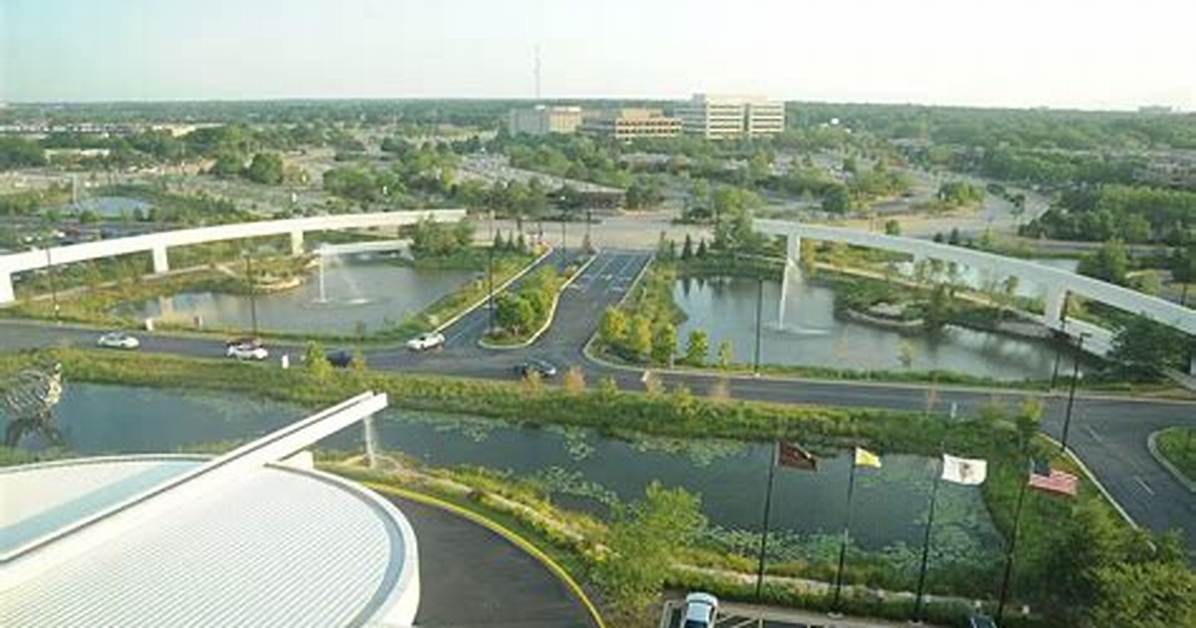 Schaumburg's $453M Redevelopment: What It Means for Woodfield Dining Hubs