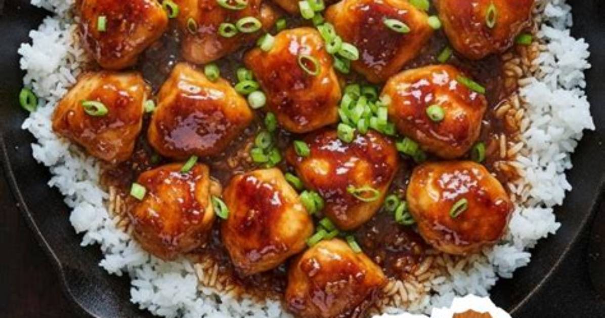 The 20-Minute Ginger Chicken Recipe Home Chefs Secretly Rely On