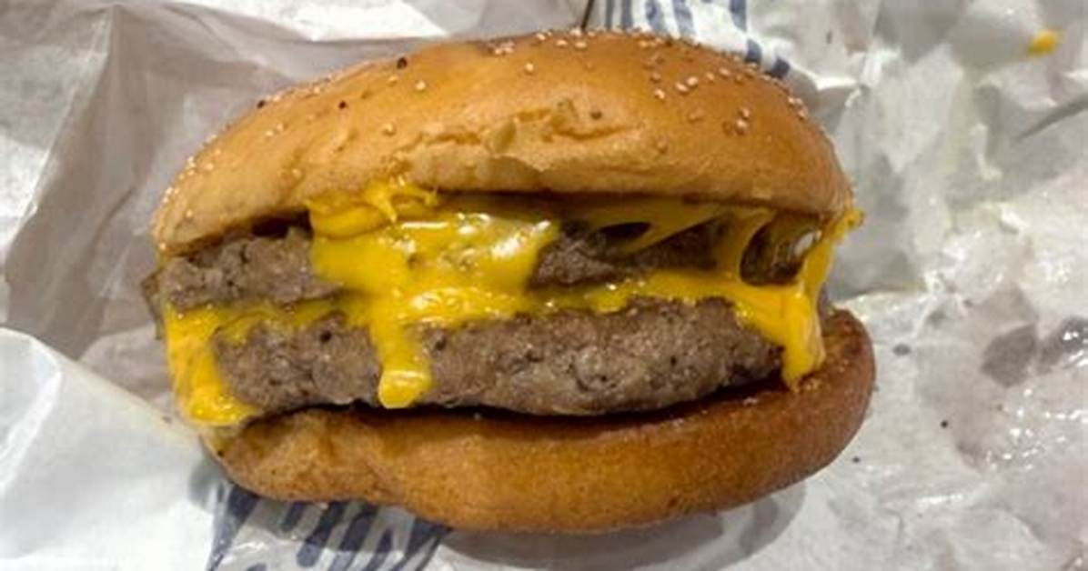 The Viral Samurai Mac Burger Hack Taking over Tokyo Mcdonald's Right Now