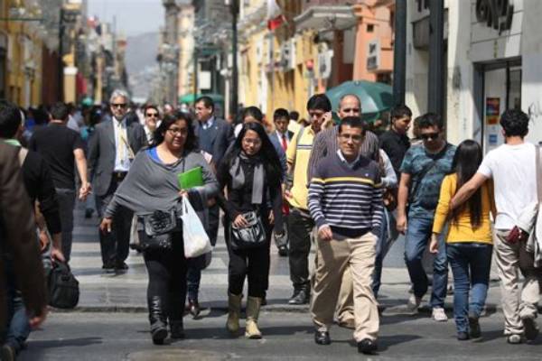 ¡Vaya! La Valla: How Peru's Crowded 2026 Election Turned a Grammar Rule into a Political Shockwave