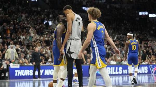 Wemby Vs. Draymond Green and the Play That Reignited the Tippy-Toe Dunk Debate