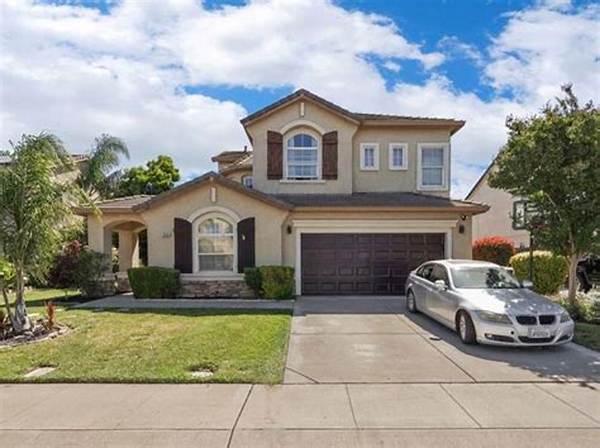 Why Is 1087 Lifestyle St in Manteca Trending? Inside the Sudden Search Surge